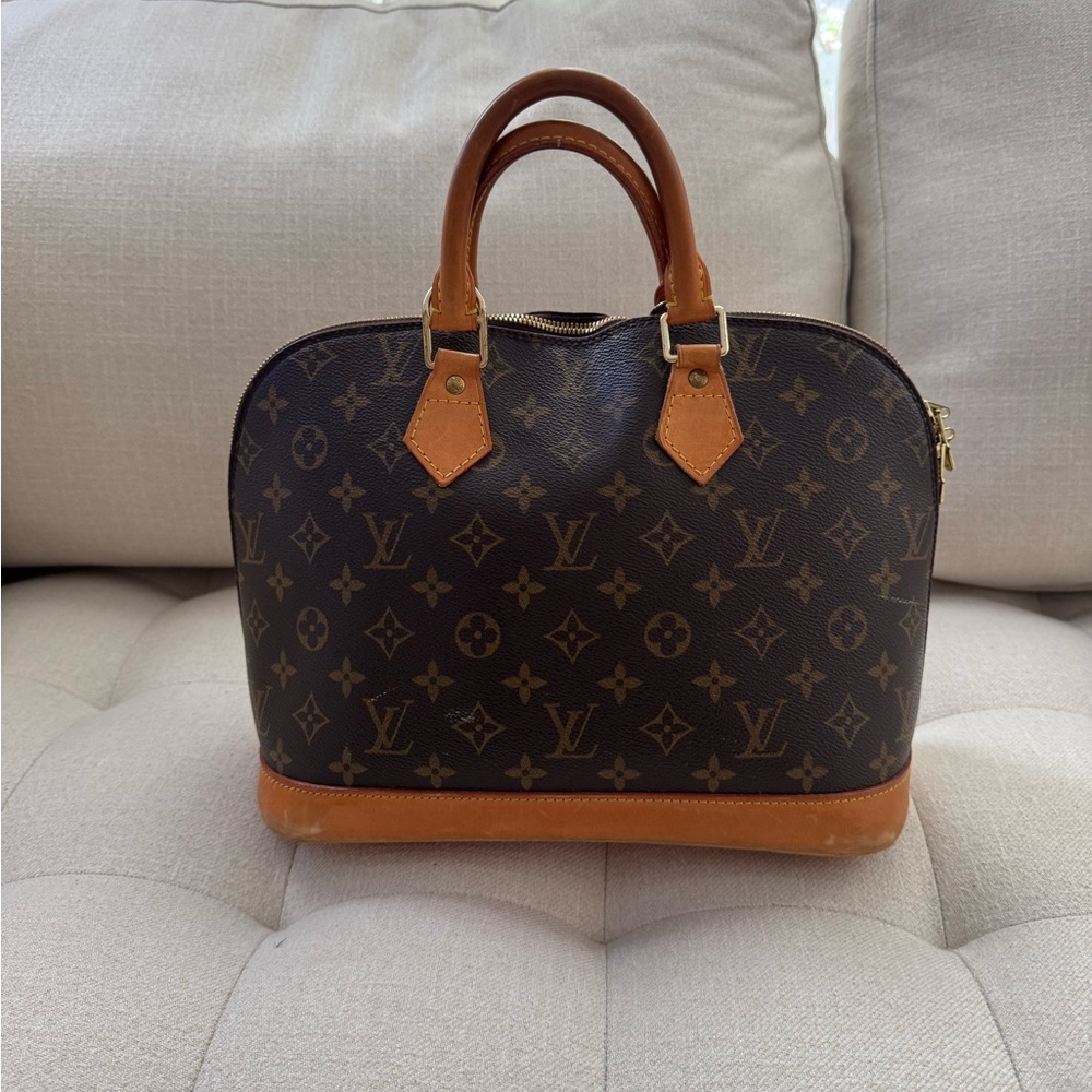 Authentic Louis Vuitton Monogram Handbag